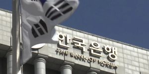 韩国领先的加密货币交易所Bithumb在警察扫描仪的监控下