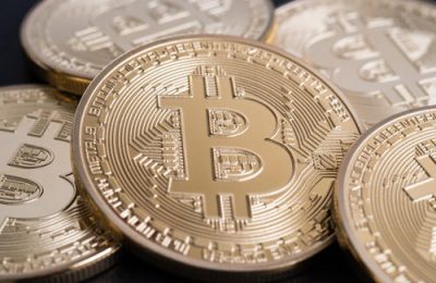 XRP的价格扭转了巨大的市场反弹，下跌了20％