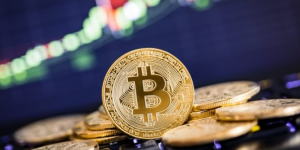 为什么比特币涨山寨币跌，比特币涨山寨币反而跌了